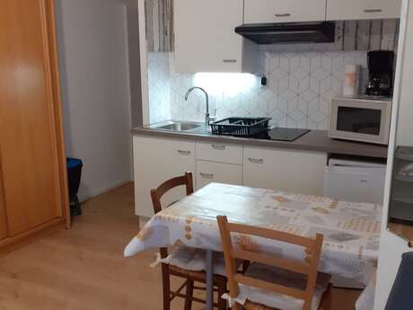 STUDIO DANS RESIDENCE