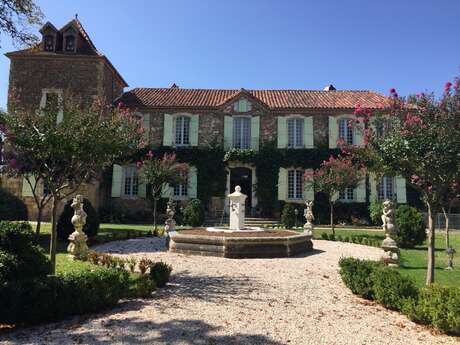L'ANCIENNE ECURIE DU CHATEAU LEZIAN