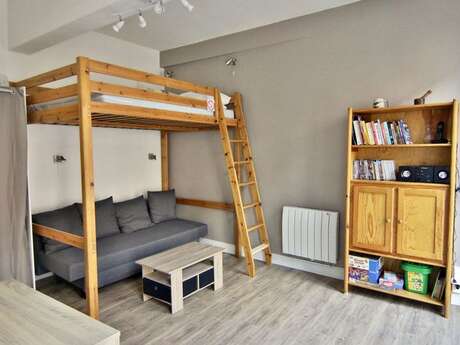 STUDIO DANS RESIDENCE