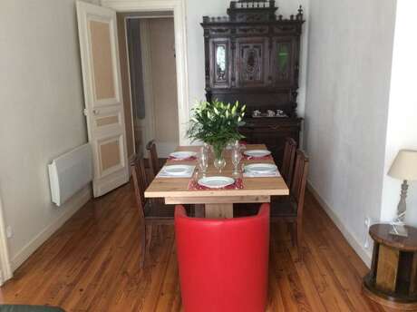 APPARTEMENT 2IÉME ÉTAGE