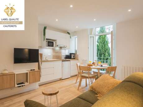 APPARTEMENT DANS RÉSIDENCE