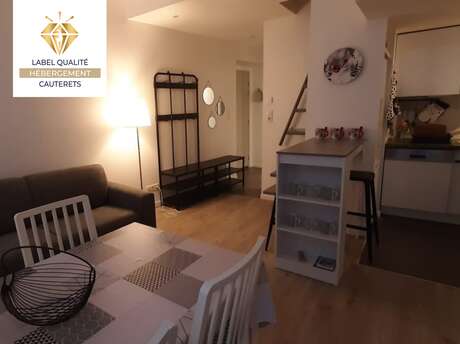 APPARTEMENT 7
