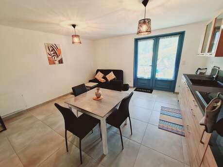 APPARTEMENT DANS CHALET