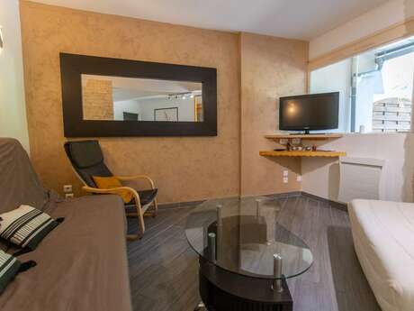 APPARTEMENT DANS RESIDENCE