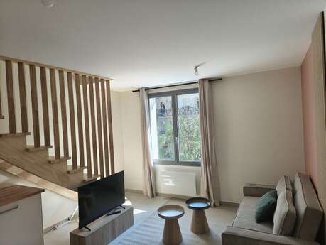 APPARTEMENT DANS RÉSIDENCE