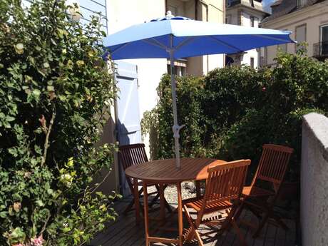 APPARTEMENT DANS RESIDENCE