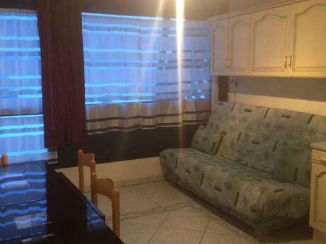 RESIDENCE ESTARAGNE A  - 4