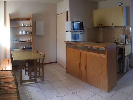 APPARTEMENT DANS RESIDENCE