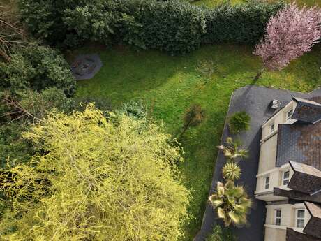 GITE DE GROUPE LE JARDIN D'EDEN