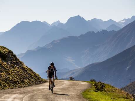 LE COL DE  PEYRESOURDE - DEPUIS GENOS