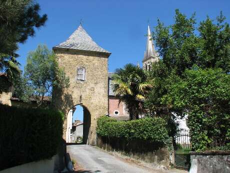 TOUR PORTE GALAN