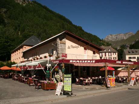 LE MOURGAT