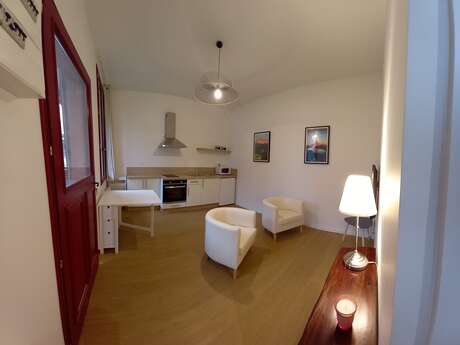 APPARTEMENT 1ER ÉTAGE