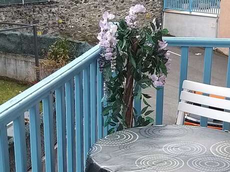 APPARTEMENT DANS RESIDENCE