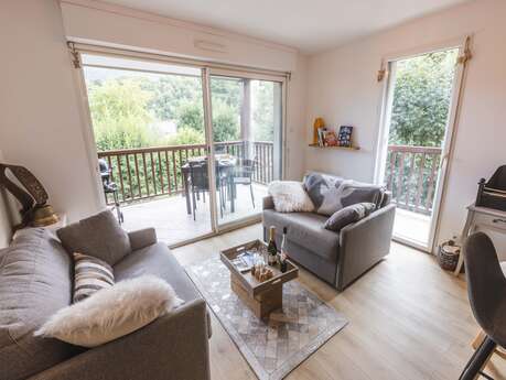 APPARTEMENT DANS RESIDENCE LES ARCHES D'AURE - ACCES PISCINE INDOOR