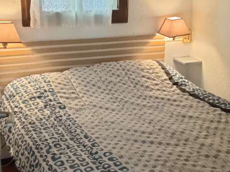 APPARTEMENT DANS RÉSIDENCE
