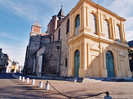 LA CATHÉDRALE NOTRE DAME DE LA SEDE