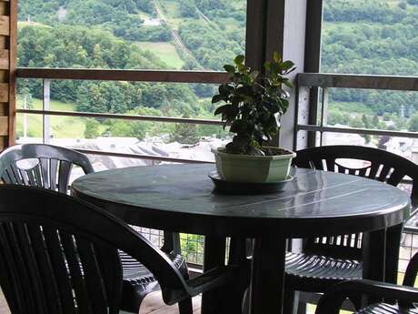 APPARTEMENT DANS RESIDENCE