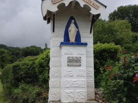 VIERGE DE BIZE