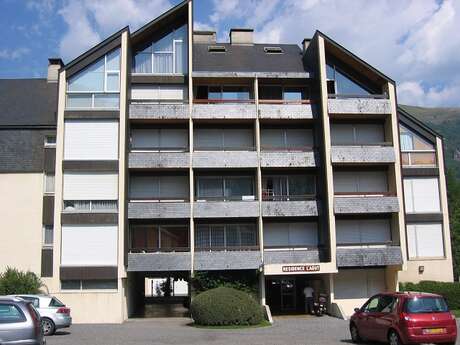 APPARTEMENT DANS RÉSIDENCE