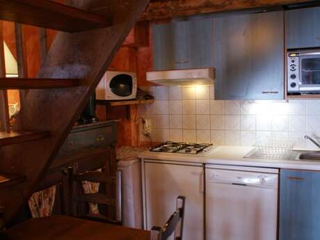 APPARTEMENT DANS MAISON LE CLOT