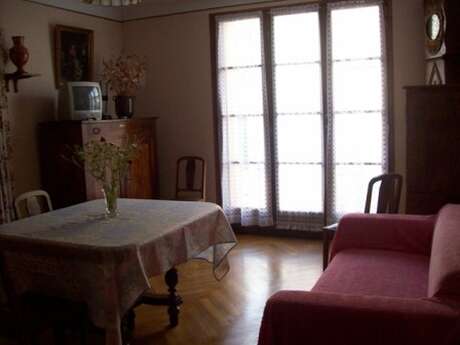 APPARTEMENT DANS MAISON - RDC