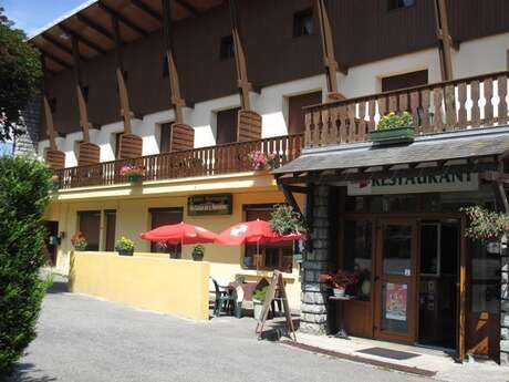 AU LOGIS DE L'ARBIZON