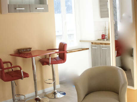 STUDIO DANS MAISON