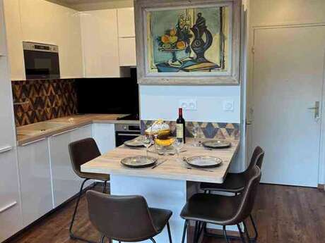 APPARTEMENT DANS RESIDENCE COUDERES