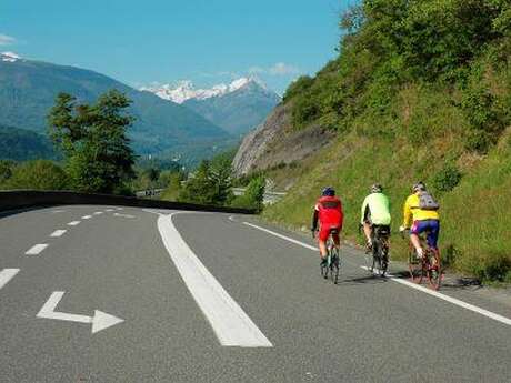 LE PETIT  TOUR DE LA VALLEE D'ARGELES