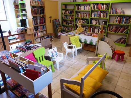 BIBLIOTHEQUE D'ESPARROS