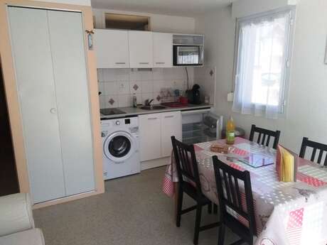 APPARTEMENT DANS RESIDENCE VIGNEMALE