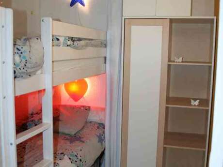 APPARTEMENT DANS RESIDENCE BASTANET