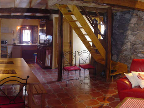 GRANGE DE TRABÉS