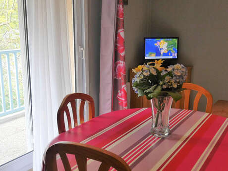 APPARTEMENT DANS RESIDENCE