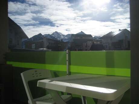 APPARTEMENT DANS RÉSIDENCE SOL Y NEOU