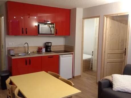 APPARTEMENT 4/6 PERS  DANS RESIDENCE VAL LOURON