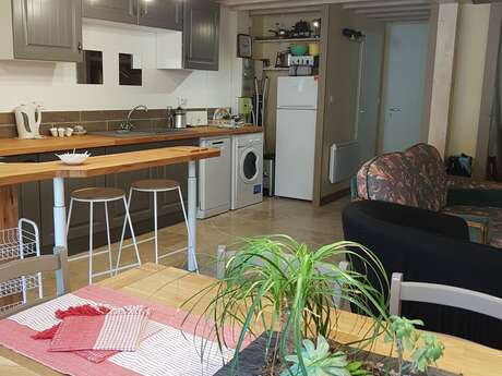 LA PETITE MAISON