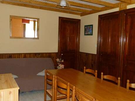 APPARTEMENT DANS MAISON "LE CAZAOUS"