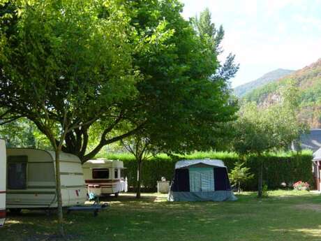 CAMPING ESPLANTATS