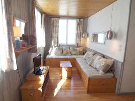 APPARTEMENT 8 DANS RESIDENCE
