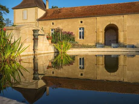 LA DÉPENDANCE DU CHÂTEAU