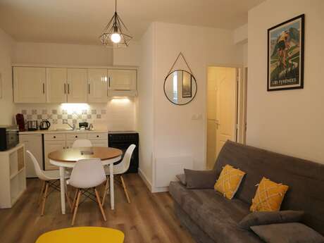 APPARTEMENT COSY AVEC UNE CHAMBRE "MAISON CANDELA"