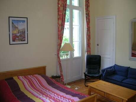 APPARTEMENT DANS RESIDENCE
