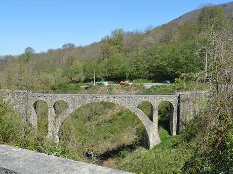 PONT D'ESBAREICH