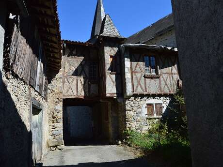 MAISON A COLOMBAGE MAULÉON-BAROUSSE