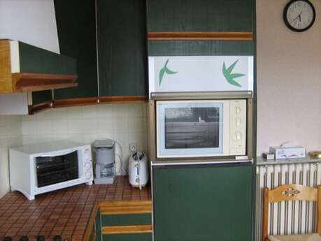 APPARTEMENT DANS MAISON