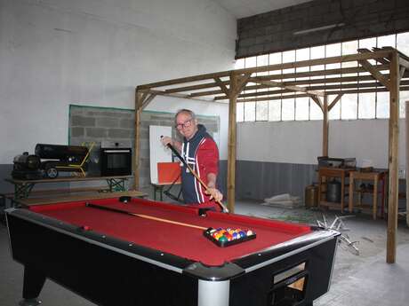 DAN KARAOKÉ