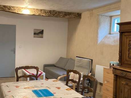 APPARTEMENT DANS RESIDENCE