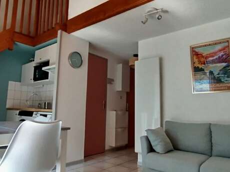 APPARTEMENT DANS RESIDENCE